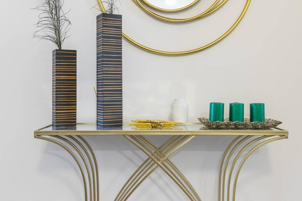 Apartamentos Plaza De Pedro Zerolo I Madrid Bagian luar foto
