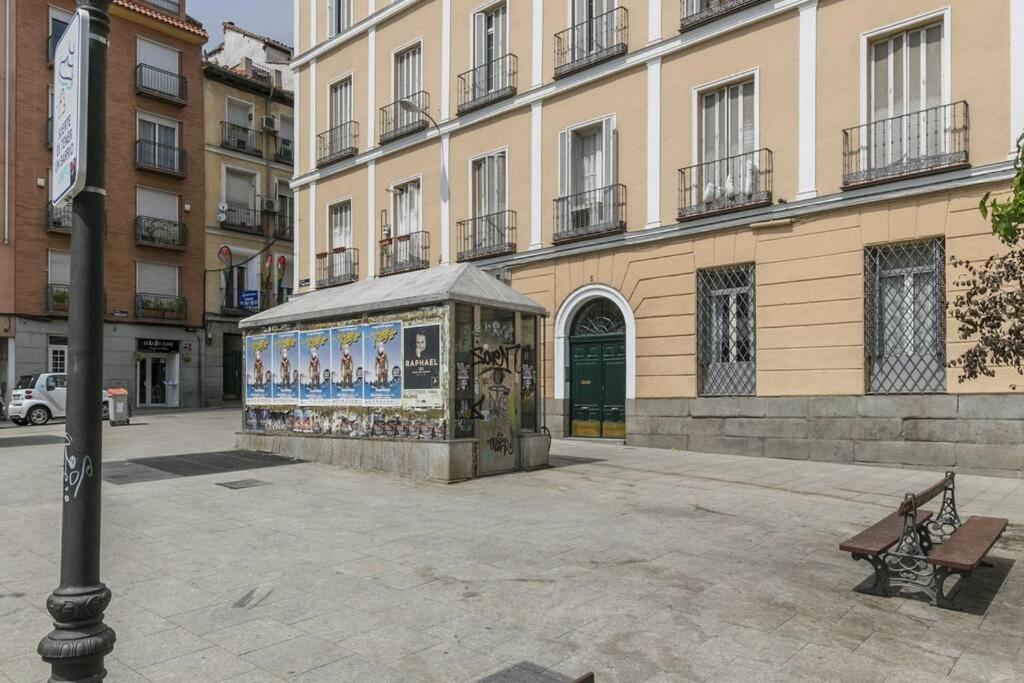Apartamentos Plaza De Pedro Zerolo I Madrid Bagian luar foto